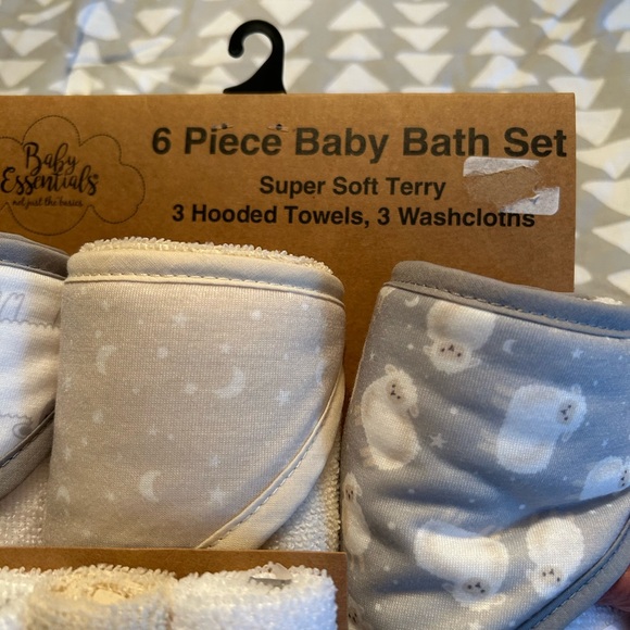 Baby Essentials Soft Terry Bath Set in Cream and Gray - Picture 2 of 5